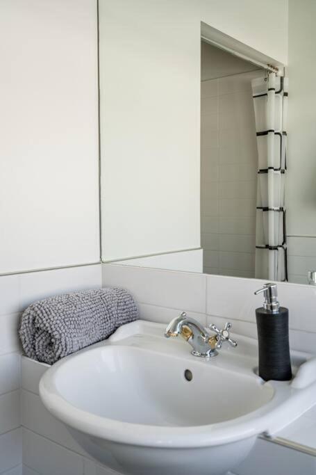 Spacious Penthouse With Spectacular Harbour Views! Auckland Exterior foto