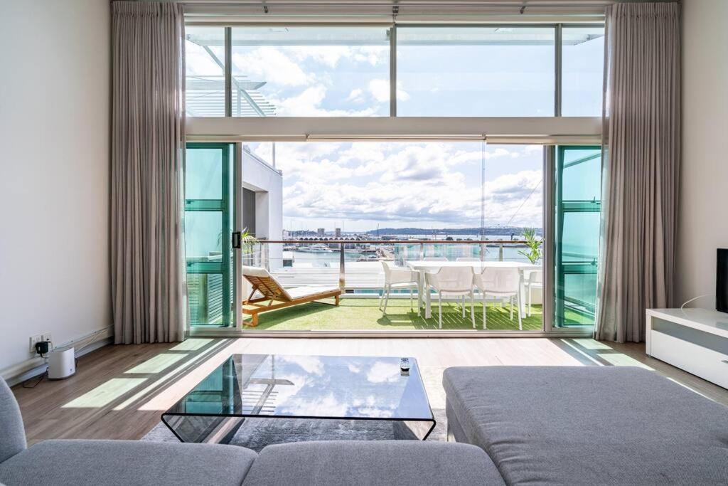 Spacious Penthouse With Spectacular Harbour Views! Auckland Exterior foto